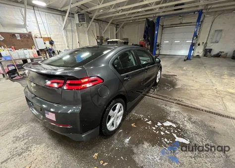 2014 Chevrolet Volt из США, поврежденный, VIN 1G1RE6E43EU173687